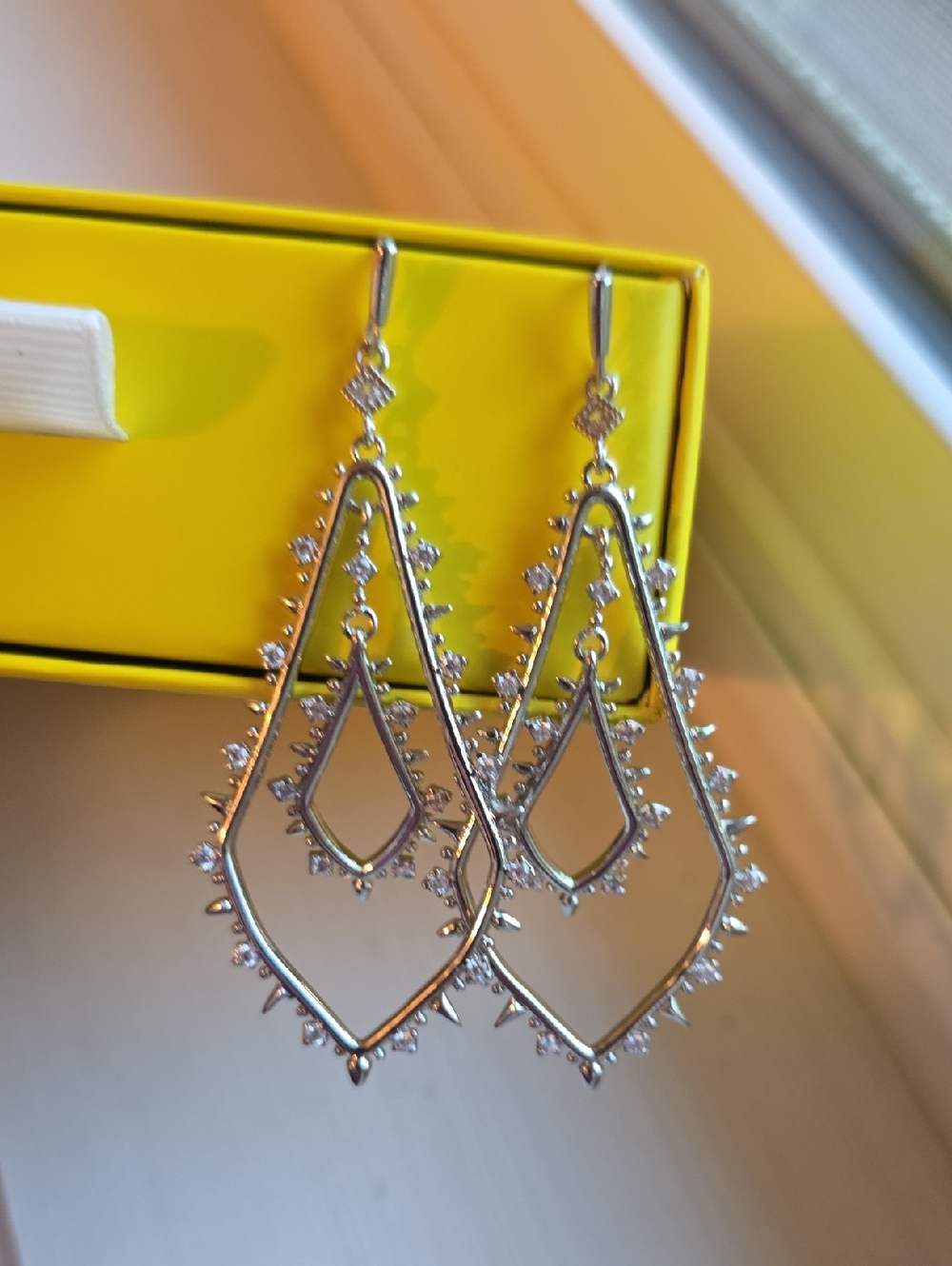 Kendra Scott Dangle Earrings - Elegant Women's Jewelry